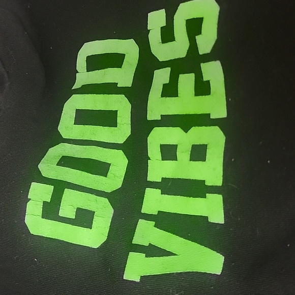 COPY - Cropped sweatshirt - Picture 2 of 2